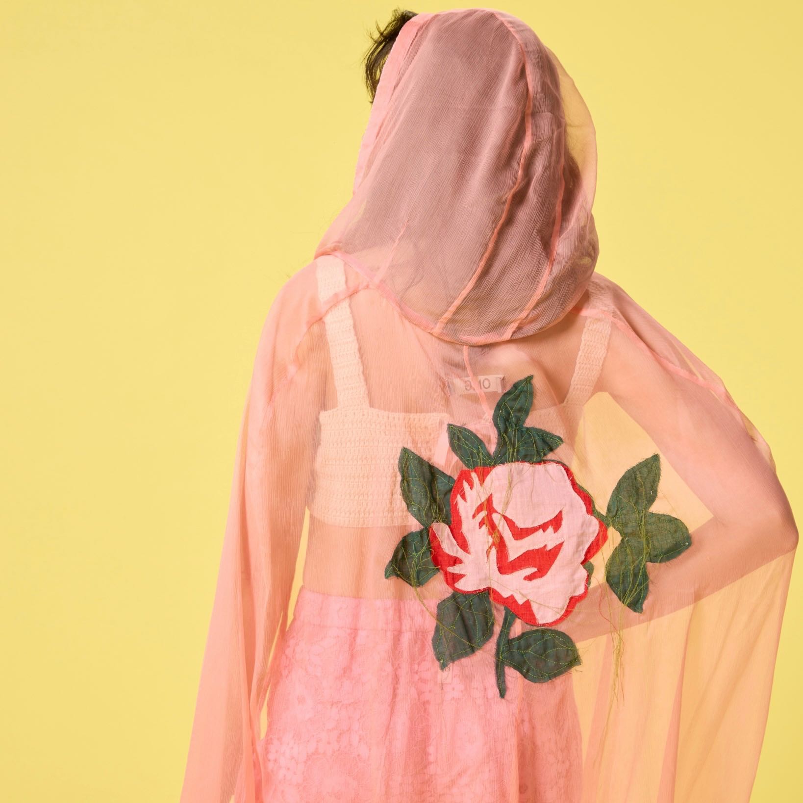 ROSE CAPE