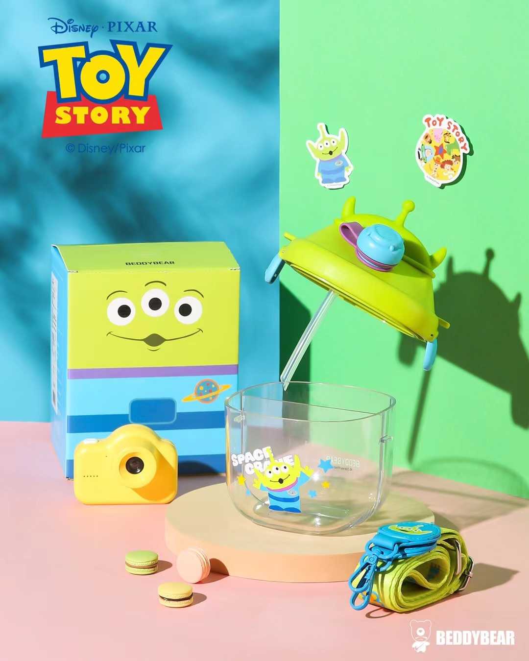 BeddyBearXToy Story ขายดีตลอดกาล กระติกน้ำใสไตรตัน 2In1 พร้อมสายสะพาย BB012TS-005AL