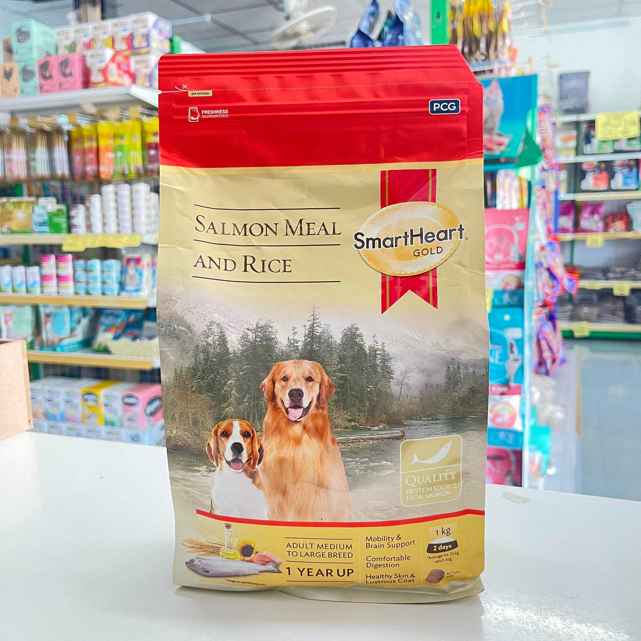 Smart heart Gold Adult Medium Breed Salmon meal &rice ขนาด 1 kg