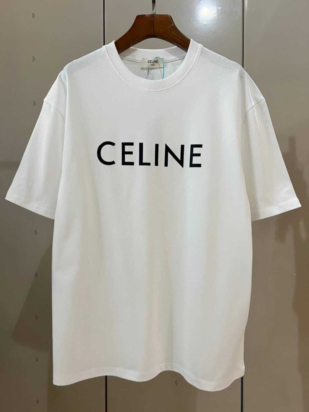 CELINE CLASSIC LOGO PRINT SHORT SLEEVE T-SHIRT IN COTTON เสื้อยืดซีลีน