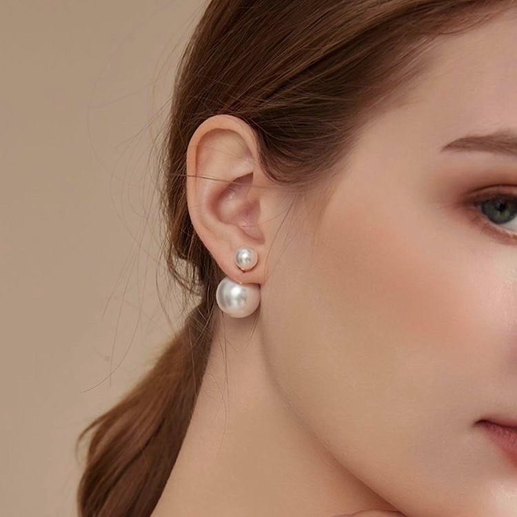 Double pearl earrings 