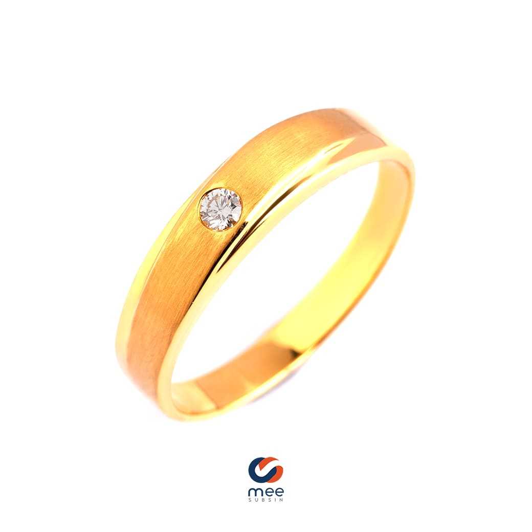 แหวนเพชรเดี่ยวผู้ชาย 0.05 กะรัต น้ำ 98 ทองคำ 18k [RG230103]