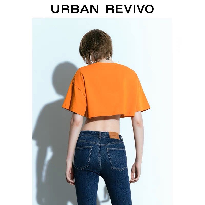 [Pre] URBAN REVIVO Cropped Top