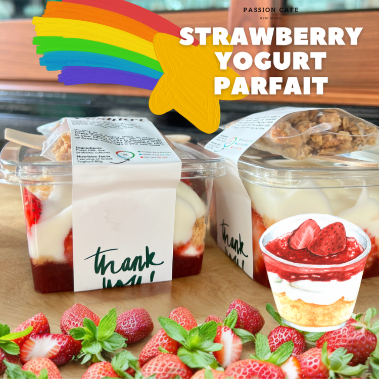Strawberry Yogurt Parfait - Super Tasty :)