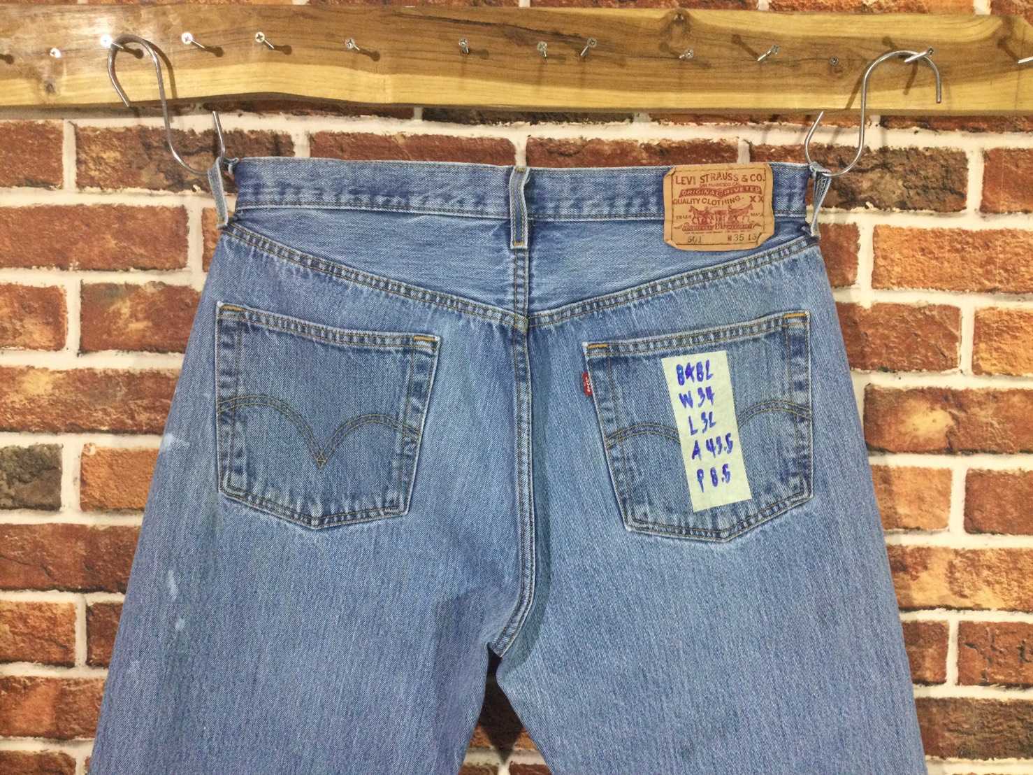 รหัส8782 Levi's501  Made in Egypt  เลขกระดุมถูกลบ วัดจริง เอว34