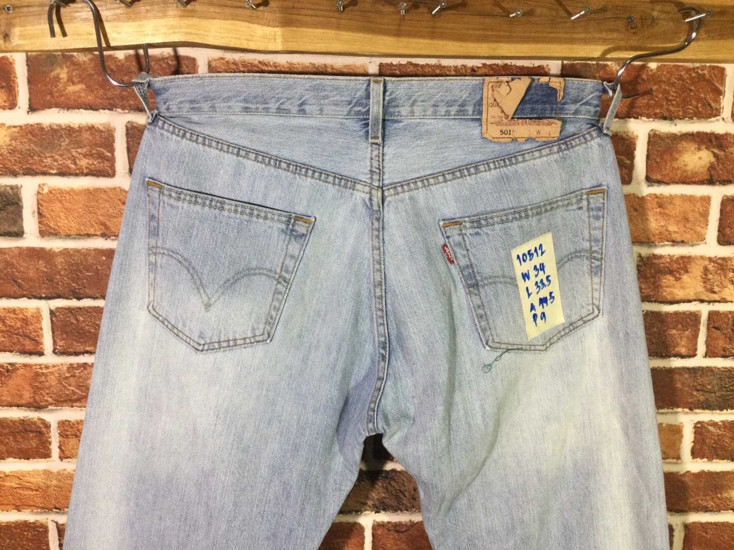 รหัส10512 Levi's501 Made in Hungary เลขกระดุม 282วัดจริง เอว34