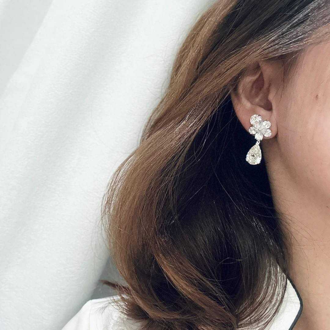 light yellow drop earrings