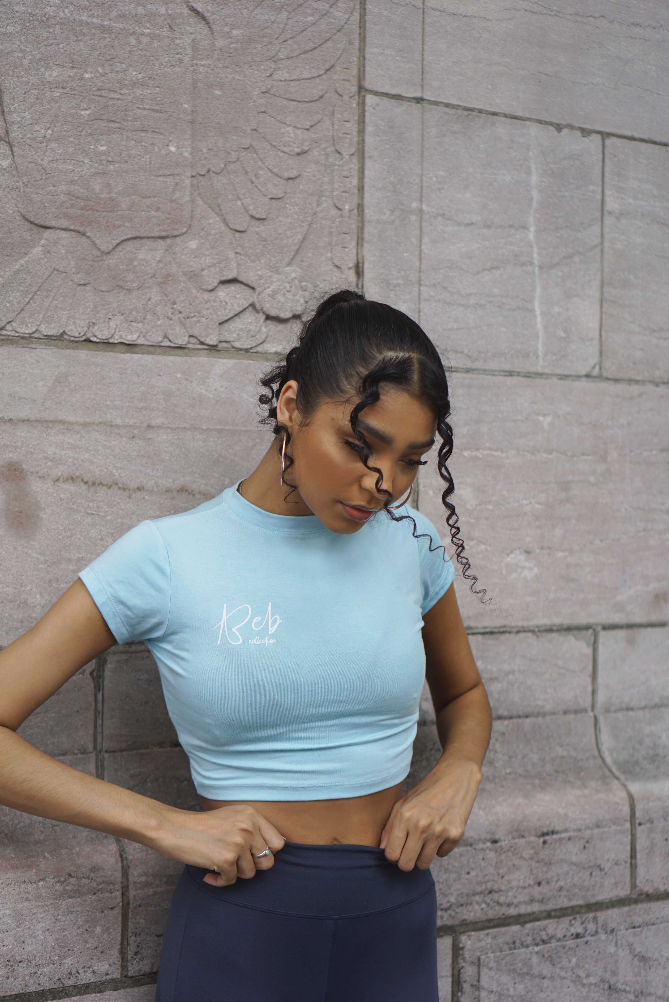 Beb Logo Crop Baby Blue
