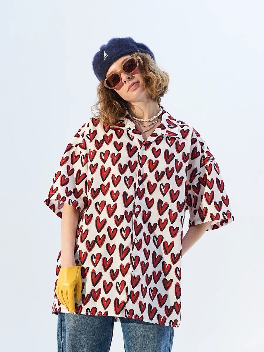 [Pre] Hearts Printed Short-sleeved Shirt