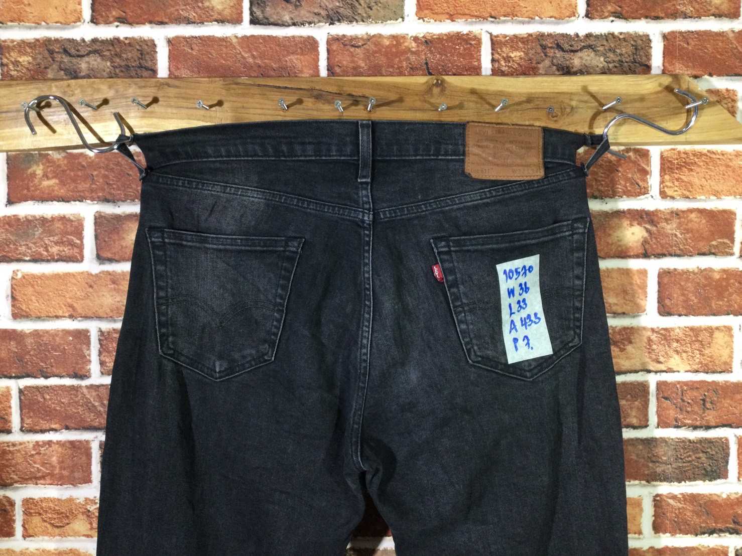รหัส10570 Levi's511 Premium BigE  (สีดำ ผ้ายืด)  Made in Pakistan เลขกระดุม5163 วัดจริง เอว36