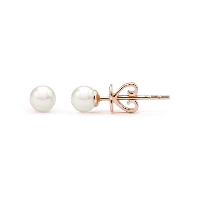 Classic Pearl Stud Earrings (4mm.)
