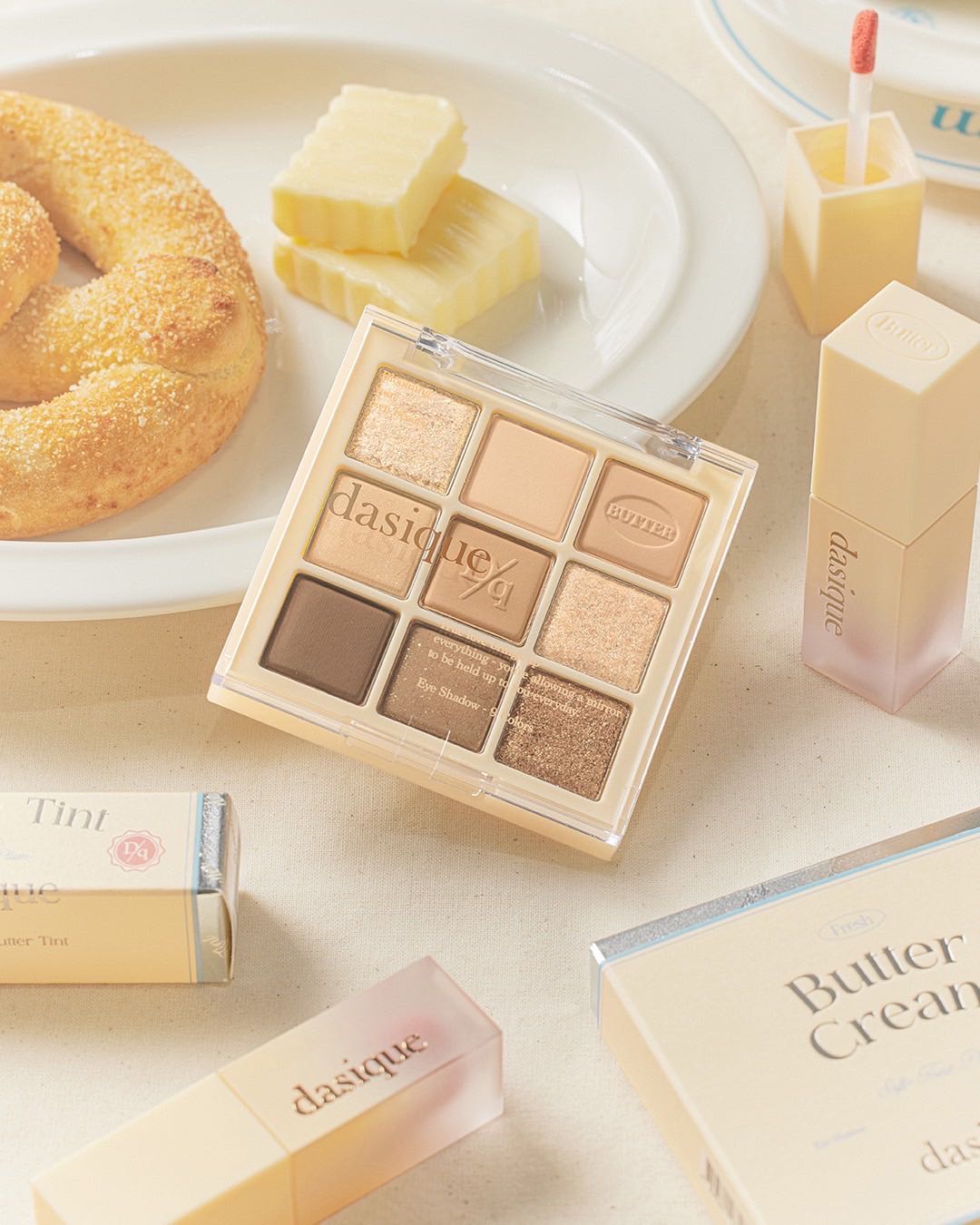 Dasique Shadow Palette No.17 Butter Cream