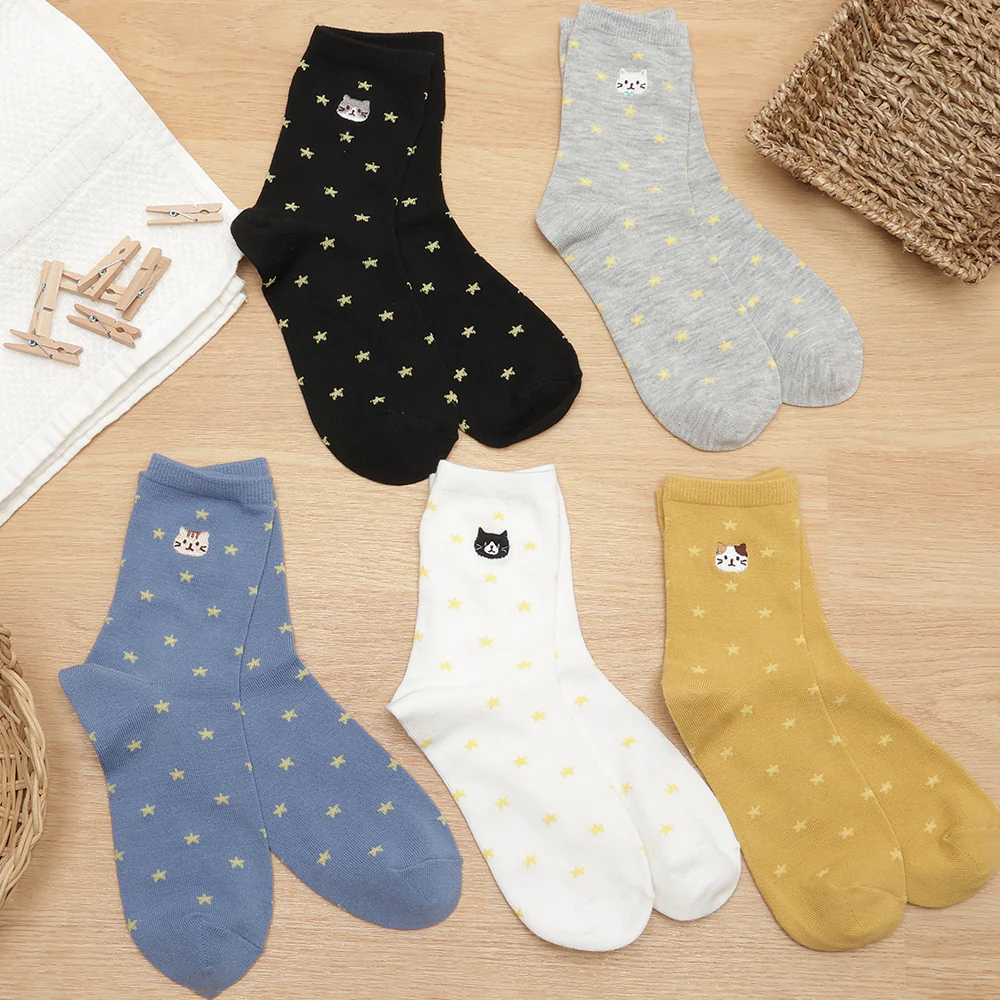 ⭐️ถุงเท้าข้อยาวลายแมว  Star Pattern Socks
