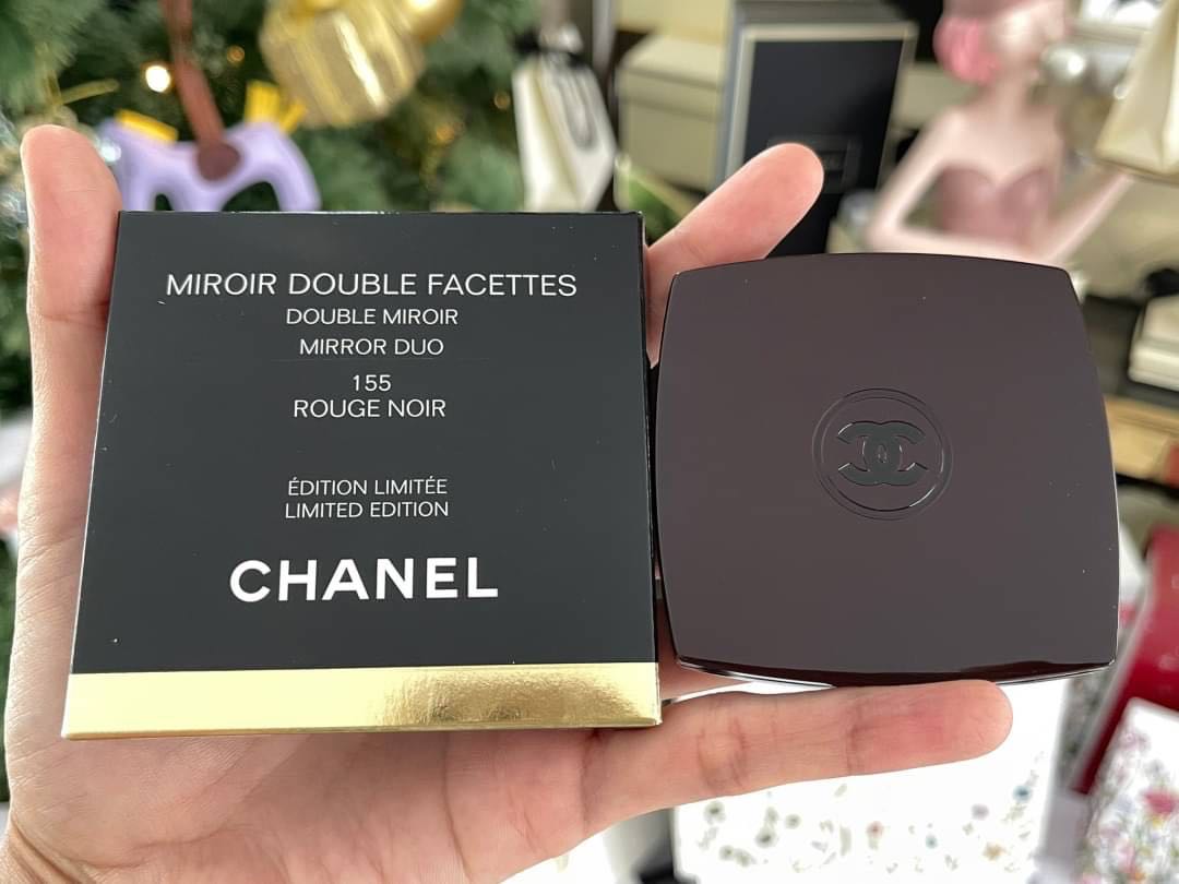 商品画像：MIROIR DOUBLE FACETTES Duo de espelhos 155 - Rouge noir | CHANEL 3