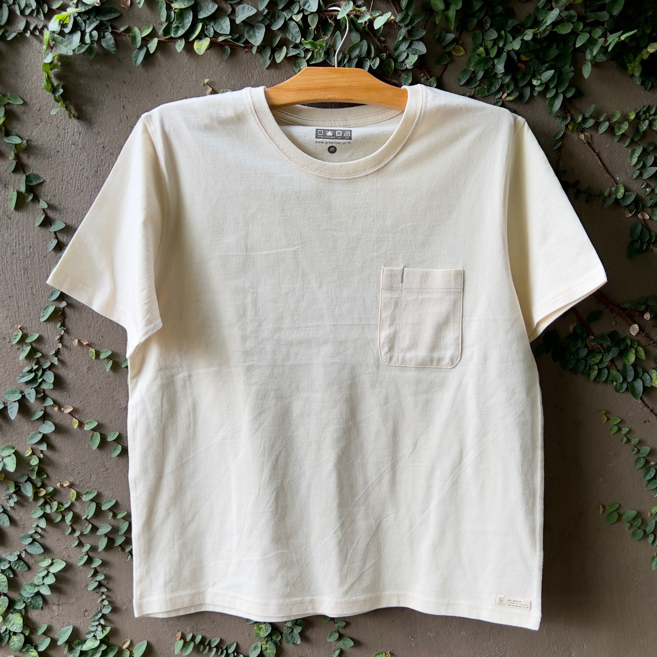 กรีนเนท เสื้อยืด สีขาวครีม ฝ้ายออร์แกนิค (GREEN NET Off White Organic Cotton Tee - unisex)