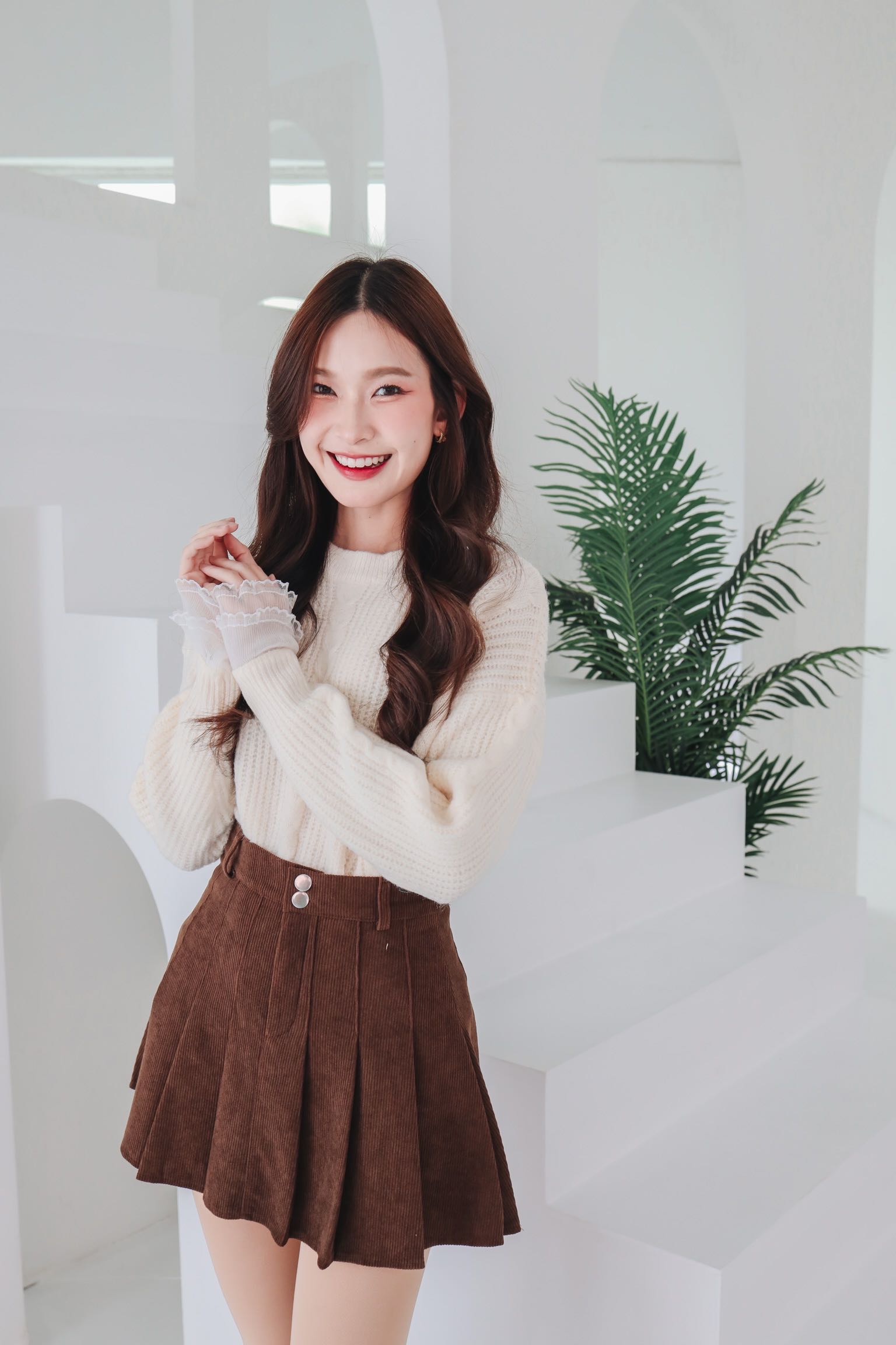 Lace sweater ไหมพรมแขนระบาย