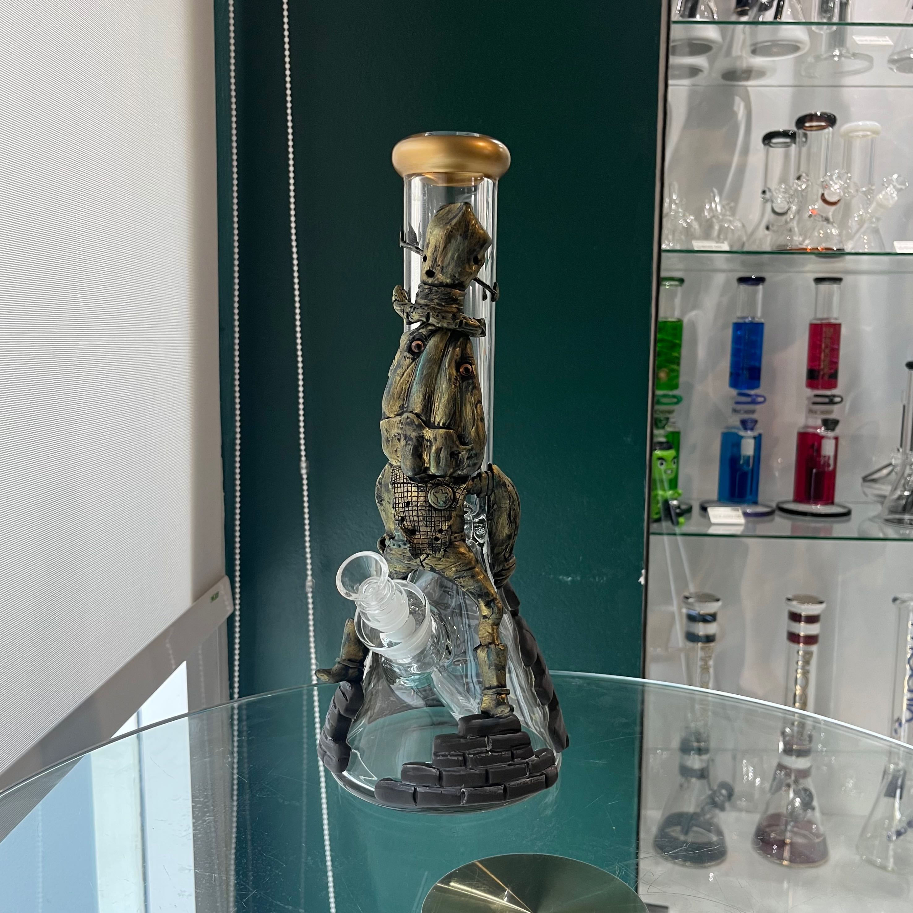 บ้องลายสามมิติ ด้านในเป็นบีกเกอร์สูง35cm หนา7มิล 3D handdrawn 14 inches 7mm thick bong