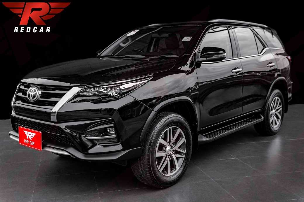 ❌❌Sold Out❌❌Toyota Fortuner 2.4 V ปี 2018-2019 เกียร์ AT