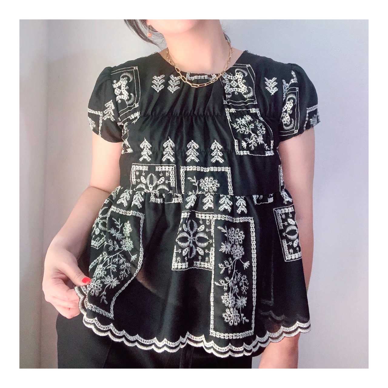 Patchwork Lace  จาก Curated by M.