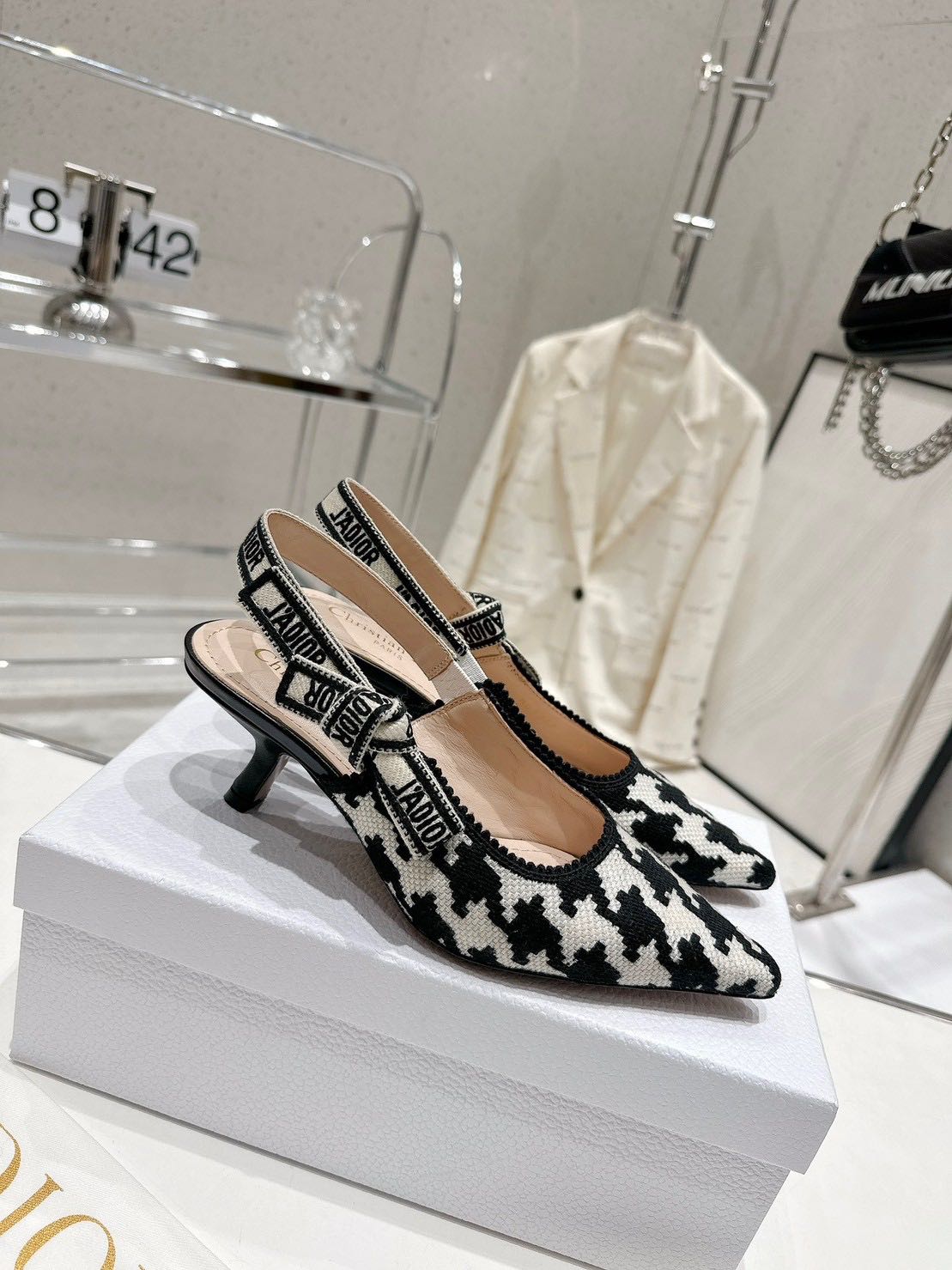 Dior 