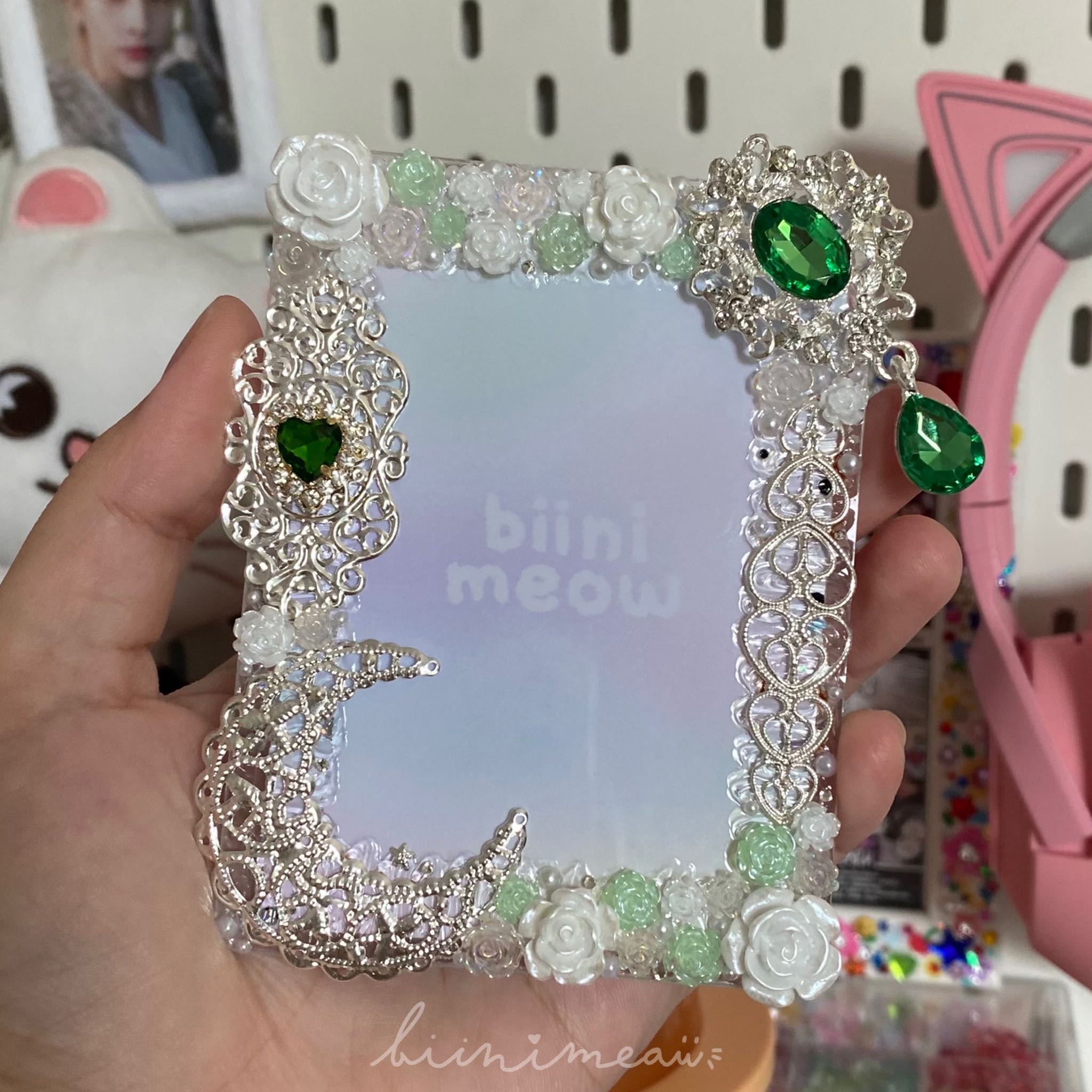 👑 เฟรมการ์ดราชนิกุล 💚✨