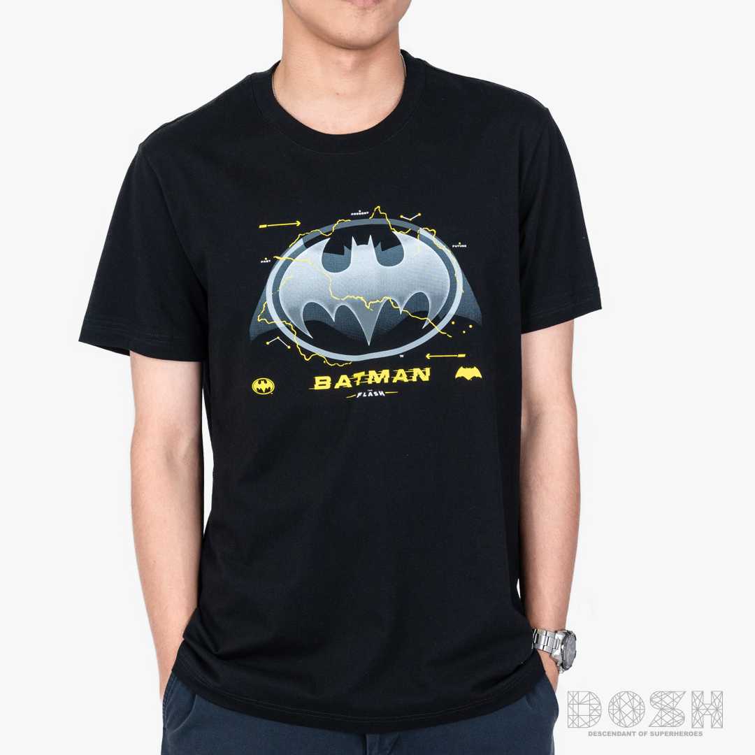 DOSH MEN'S T-SHIRTS THE FLASH MOVIE 2023 เสื้อยืดคอกลม แขนสั้น ผู้ชาย DFMMT5001-BL