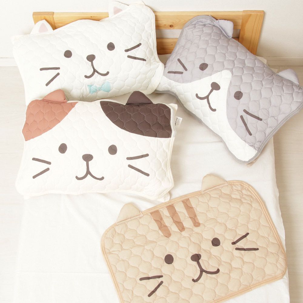 Cooling pillow pad ปลอกหมอนหน้าแมวมีหู