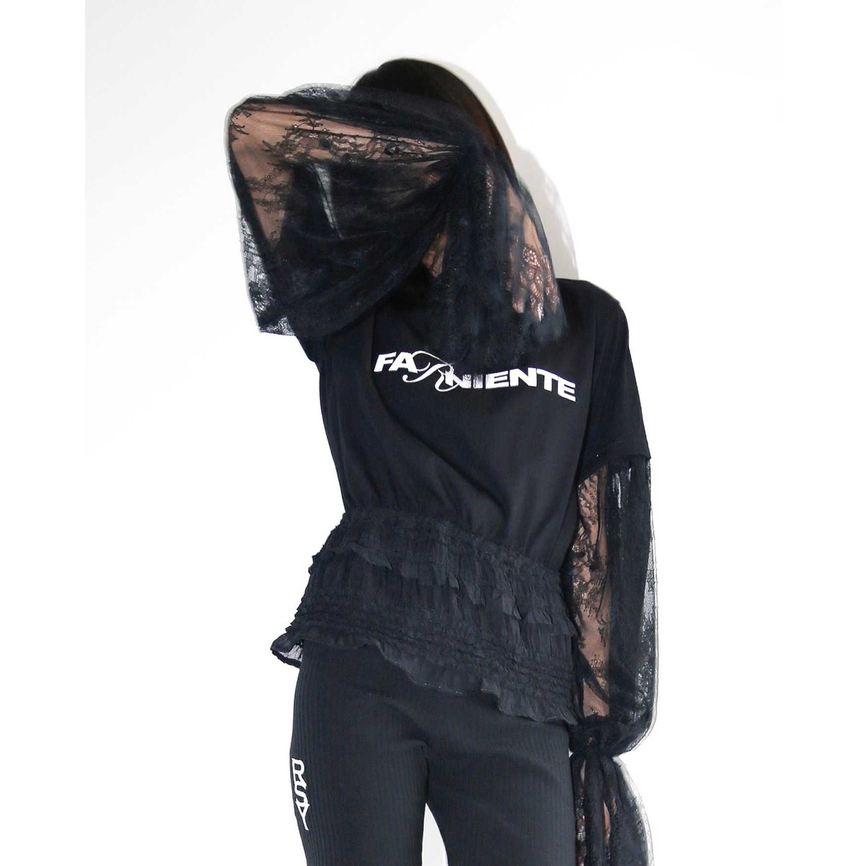 Rotsaniyom Black Lace Long Sleeves T-Shirt