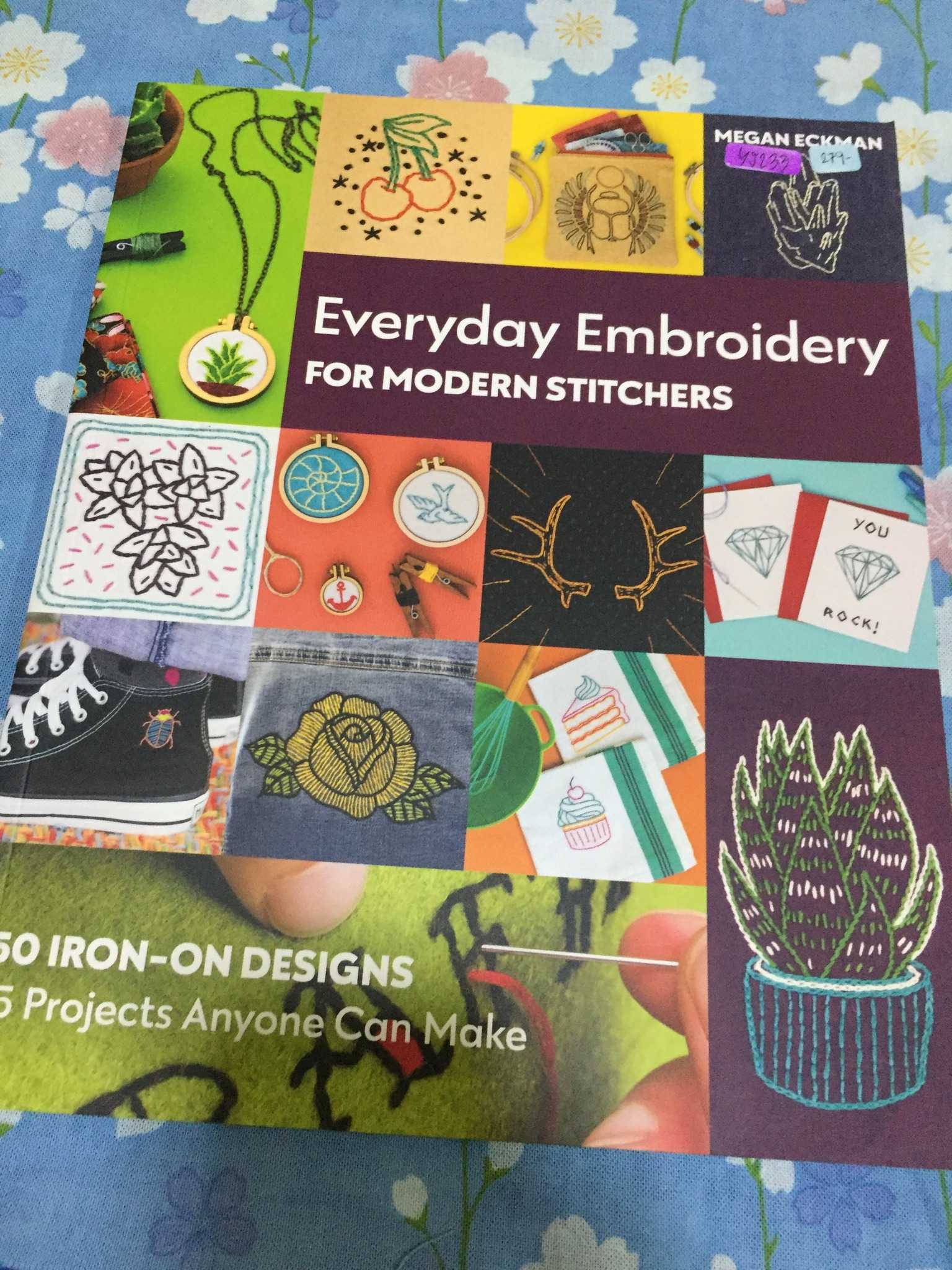 YJ233 - Everyday Embroidery For Modern Stitchers