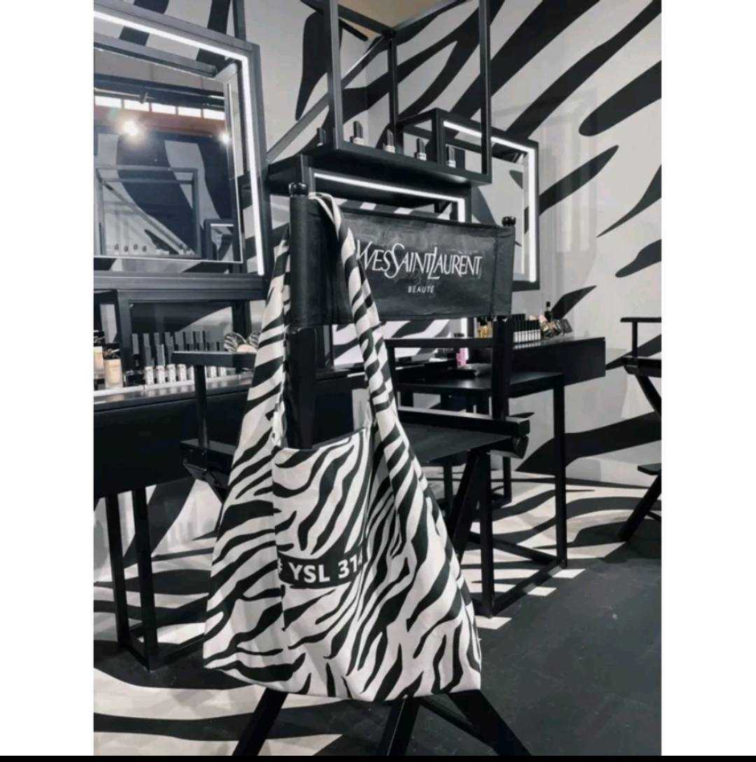 กระเป๋า YSL มี 2 รุ่น