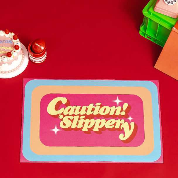 Caution Slippery สี่เหลี่ยม