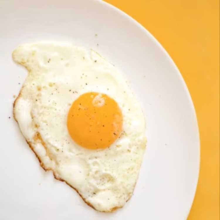 ไข่ดาวน้ำมันน้อย 1 ฟอง - Sunny Side Fry Egg