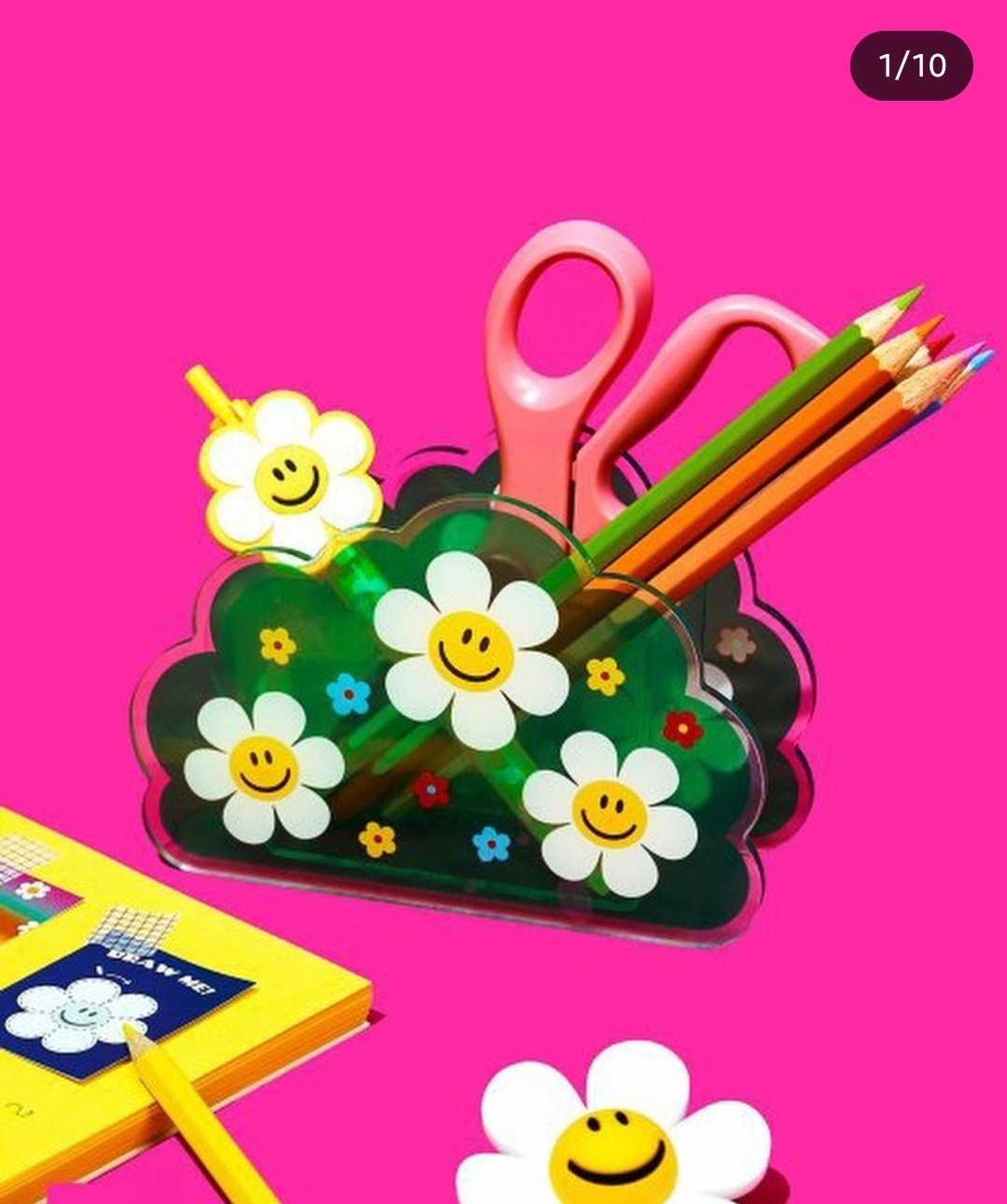 Wigglewiggle  Acrylic Pencil Holder - Forest   กล่องอะคิลิกน้ารัก ใช้เป็นที่วางดินสอ ปากกา แปรงต่างๆ