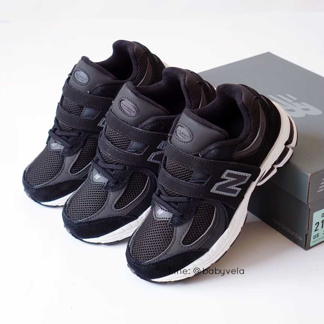 New Balance Classic 2002 (Black)