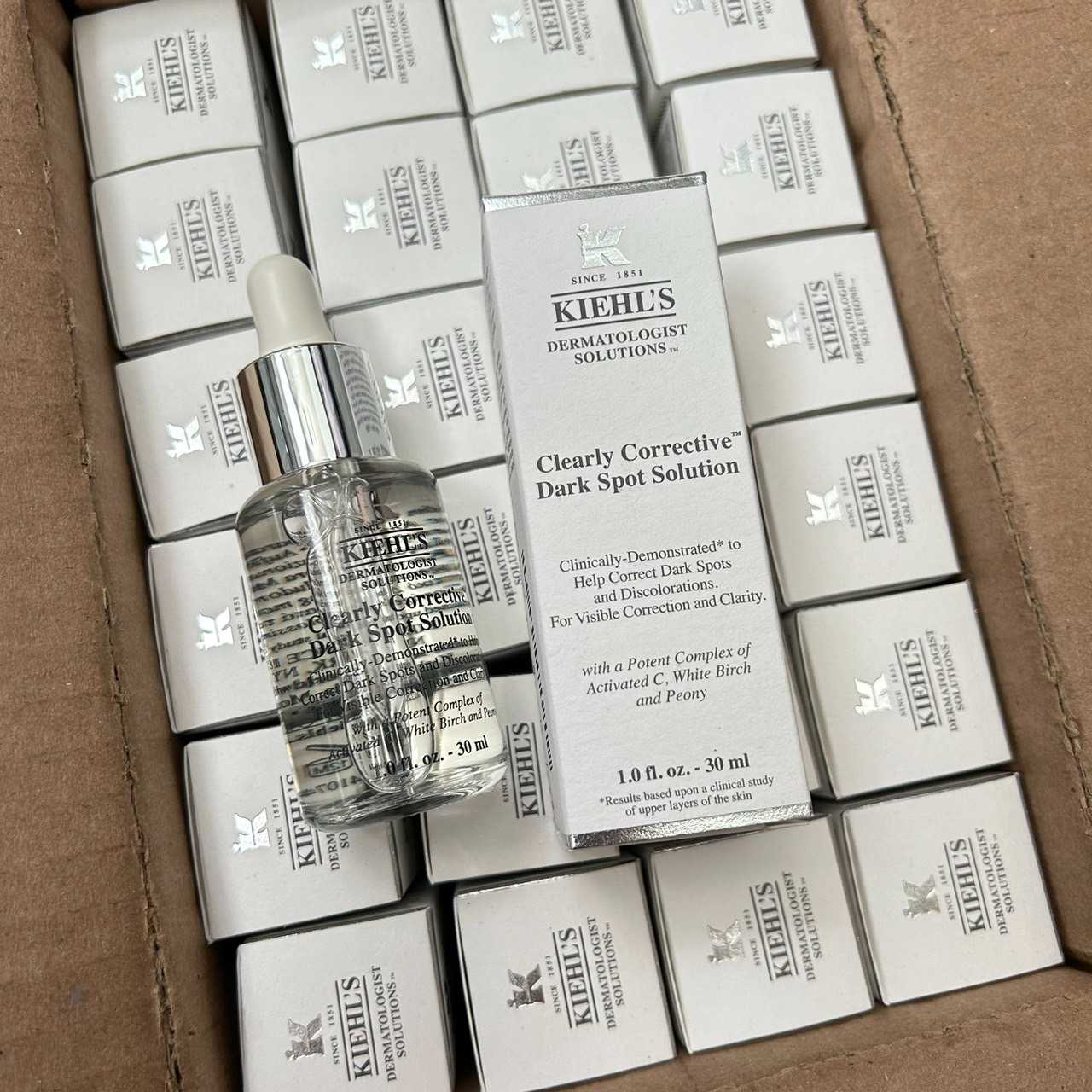 Kiehl's Clearly Corrective Dark Spot Solution 30 ml.  CNY Limited edition 