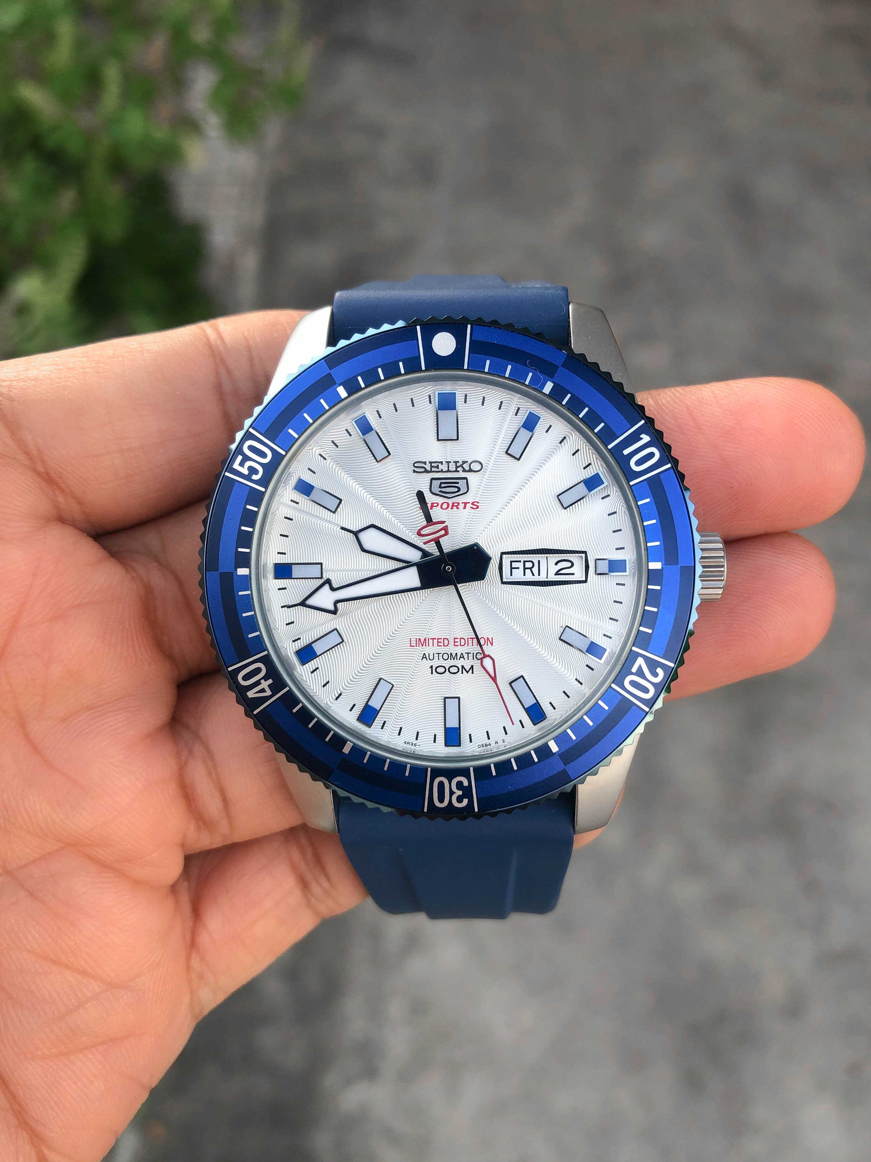 Seiko 5 Sports Mt.Fuji Limited Edition Automatic Day-Date King Size