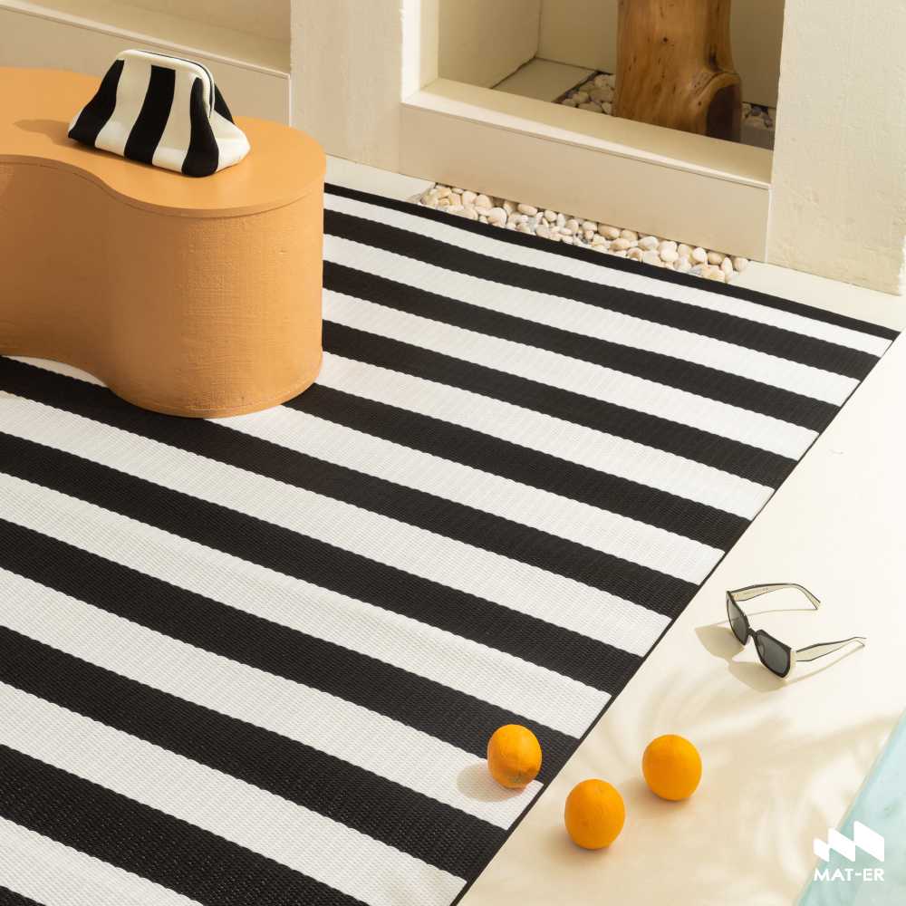 Mat-er เสื่อแทนพรม Zebra สี Black & White