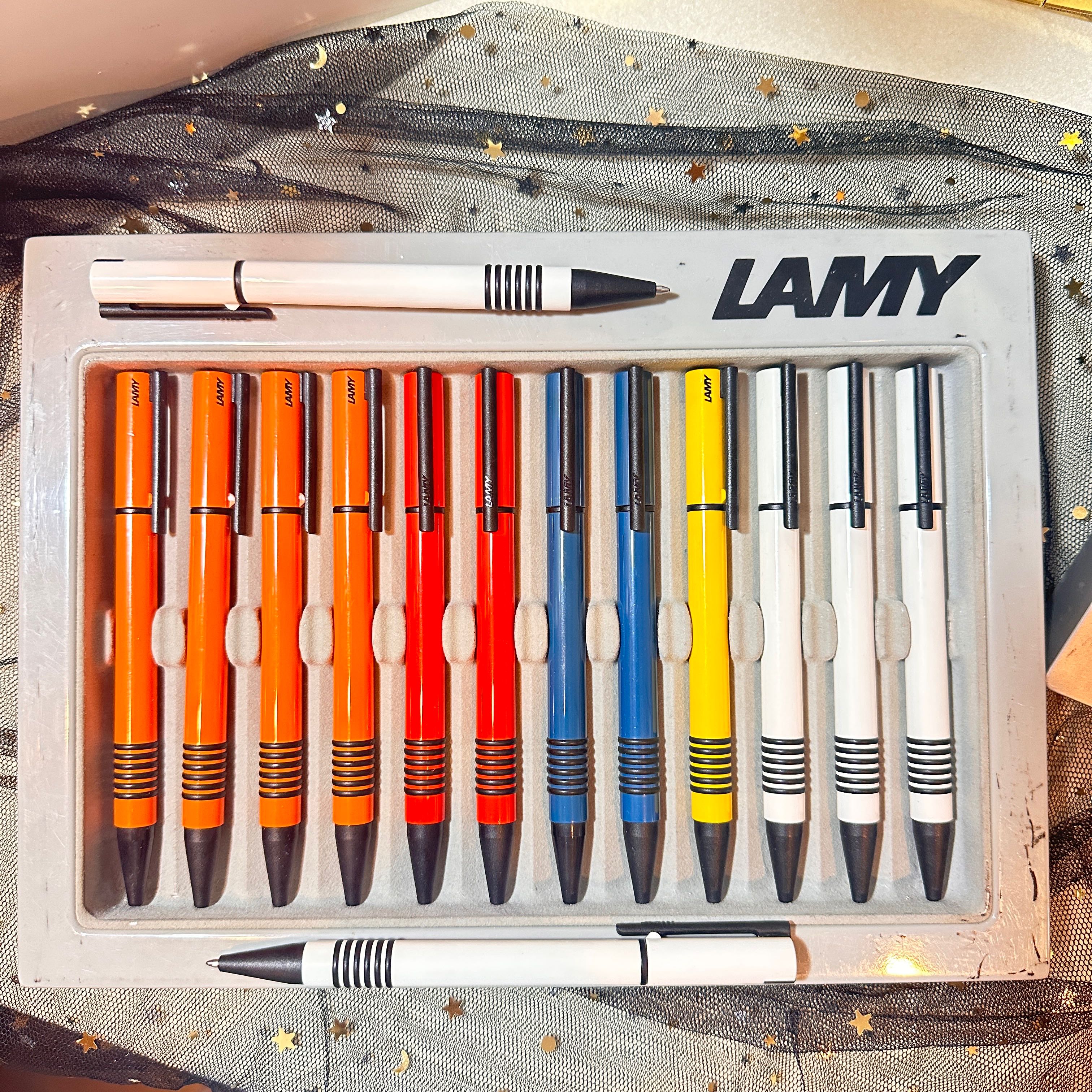 LAMY 570 White Pen 2000 ลูกลื่น ( Ballpoint)