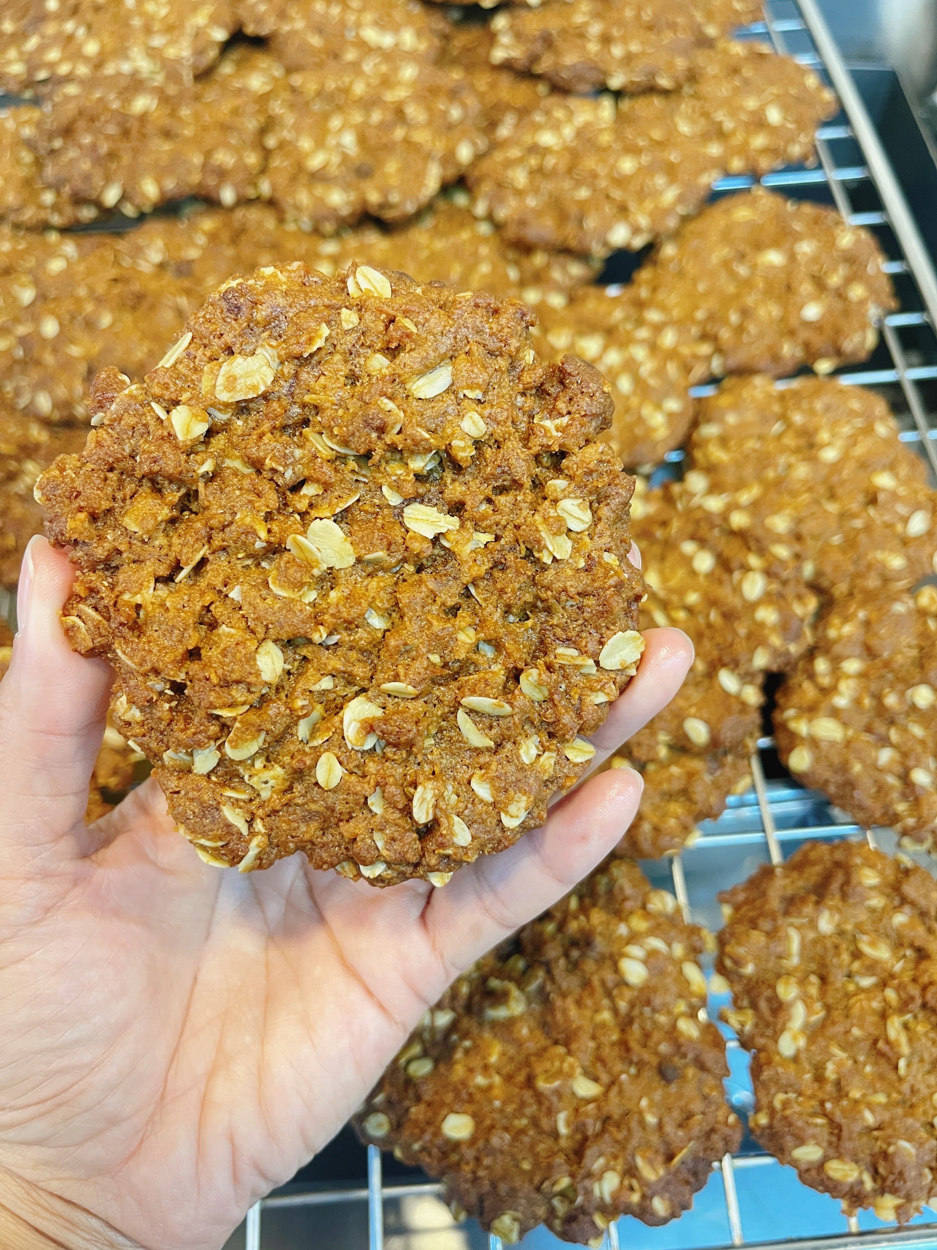 ANZAC BISCUITS 5 PEICES
