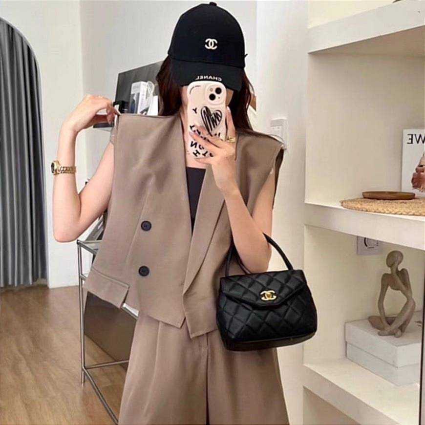 DOUBLE BREASTED LOOSE WAISTCOATS