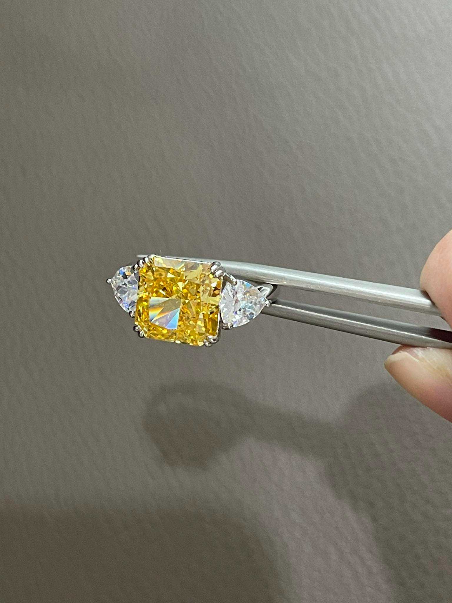 yellow sapphire diamond ring