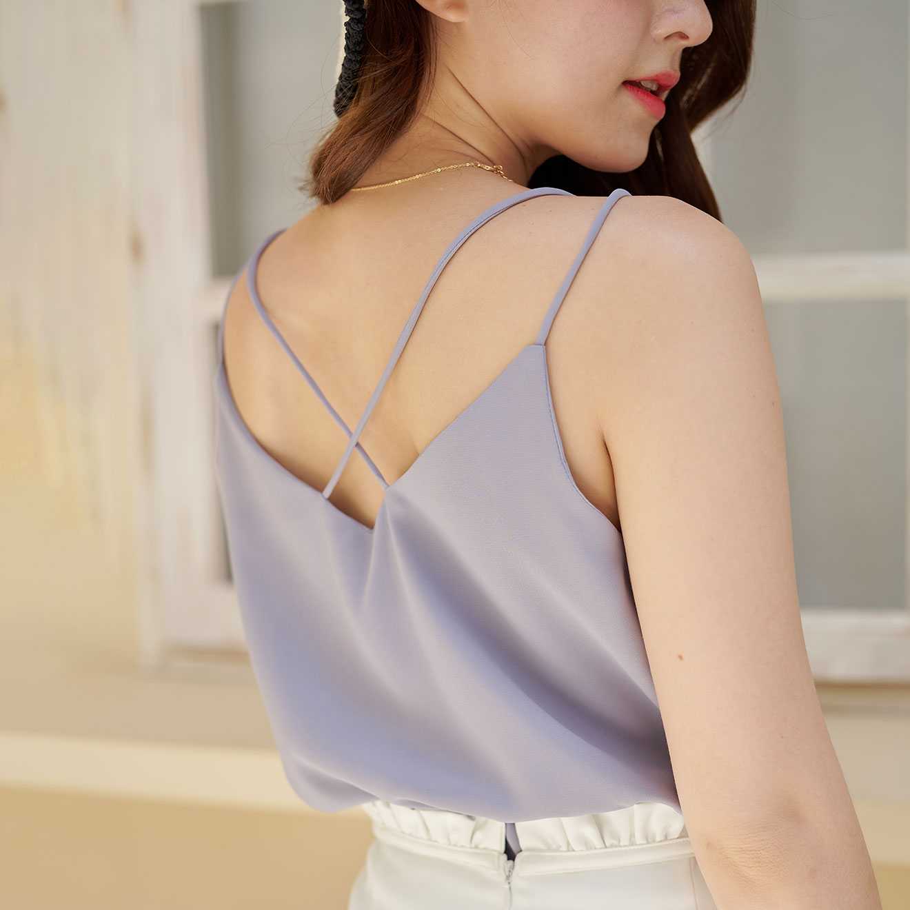 Daily Crossed Top