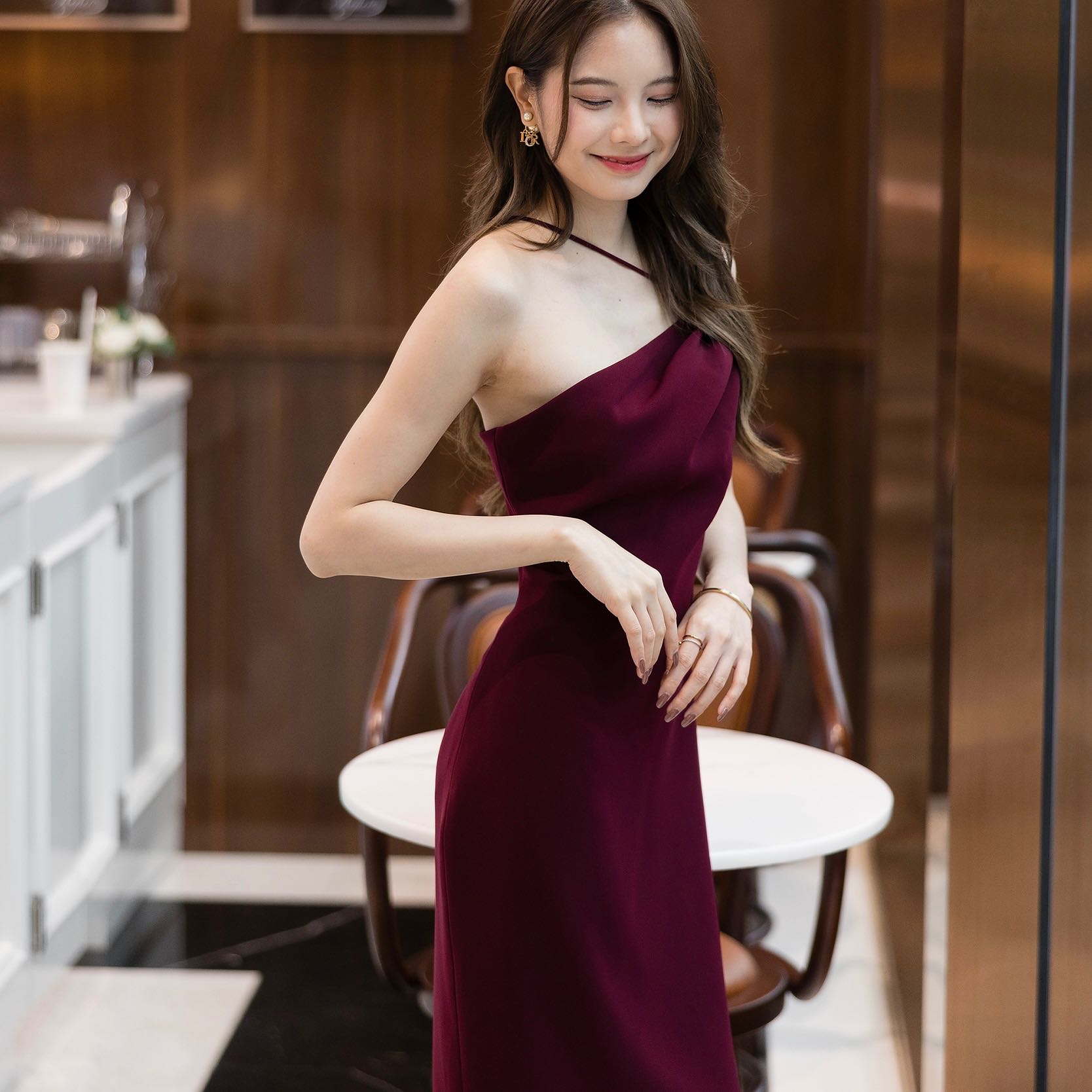 SOVIA Dress สี Burgundy พร้อมส่ง