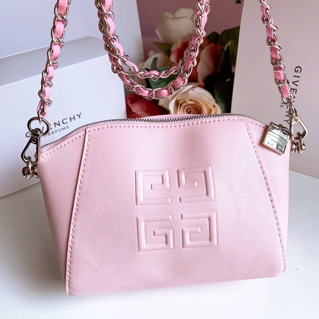 Givenchy Bag Beauty - สีชมพู พร้อมสาย