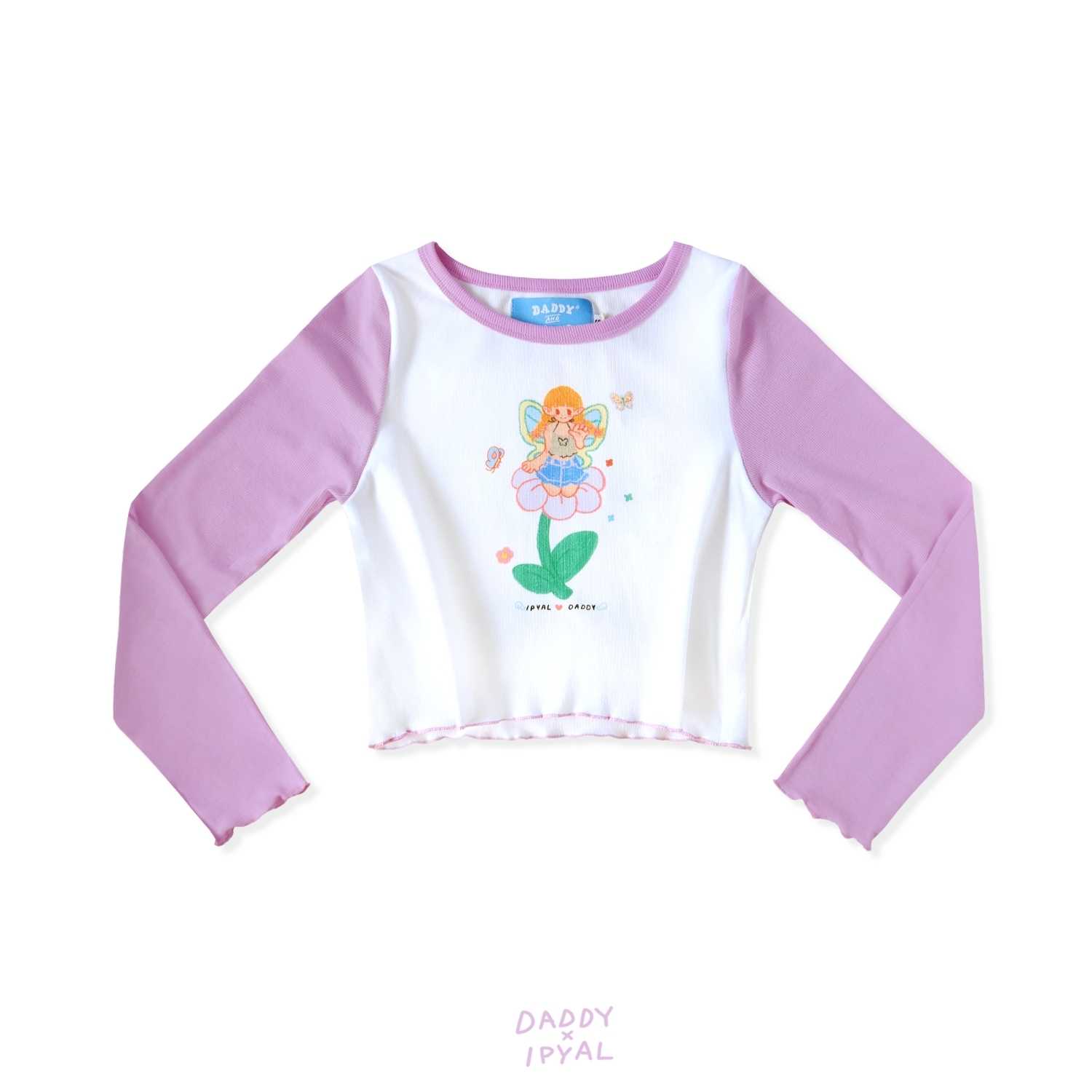 Linnette Crop Top เสื้อแขนยาวผ้ายืด สีขาวแต่งแขนผ้า rib cotton สีม่วง ลายพิมพ์เป็นรูปแฟรี่