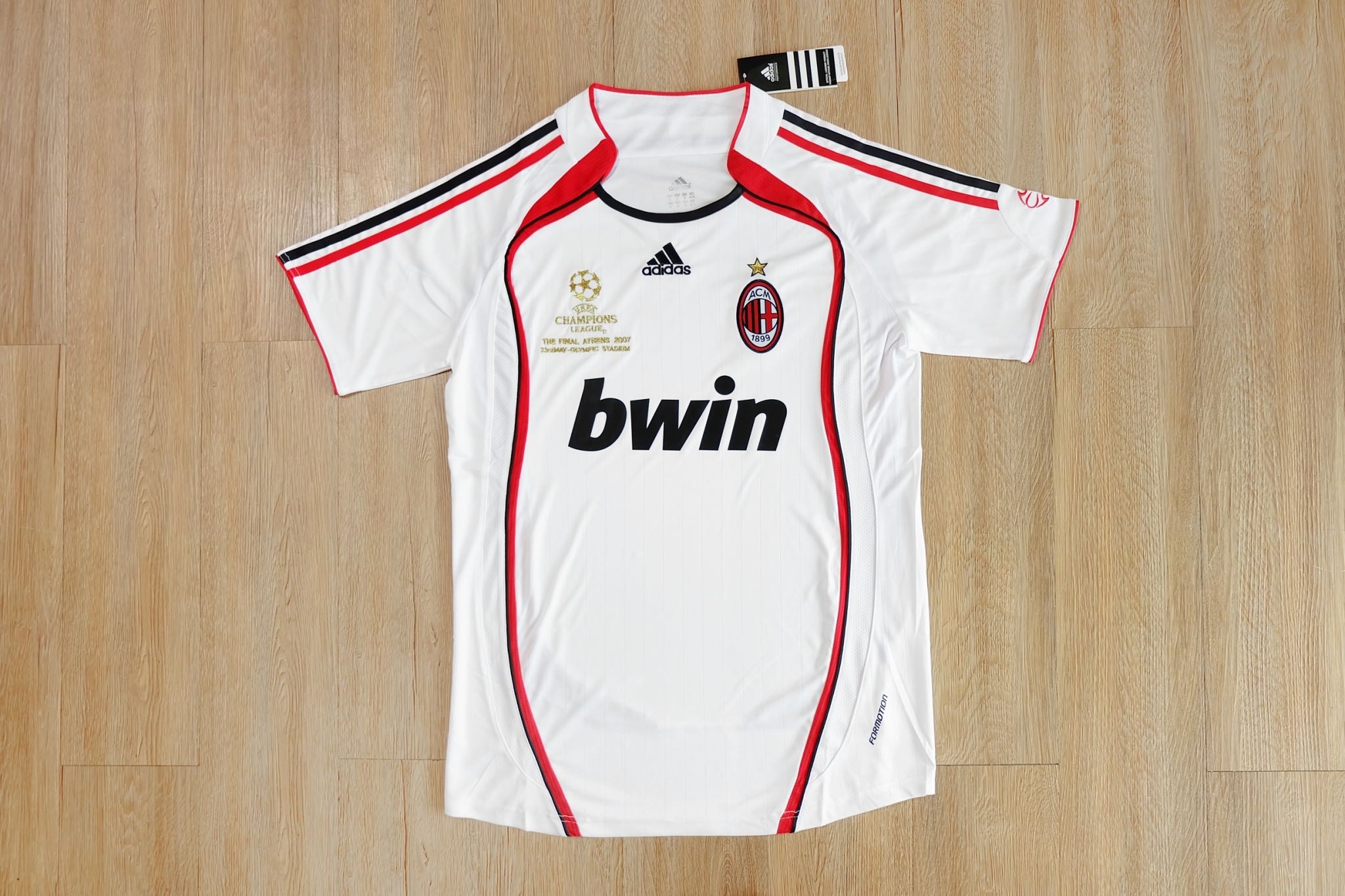 เสื้อย้อนยุคเอซี มิลาน เกรดแฟนบอล