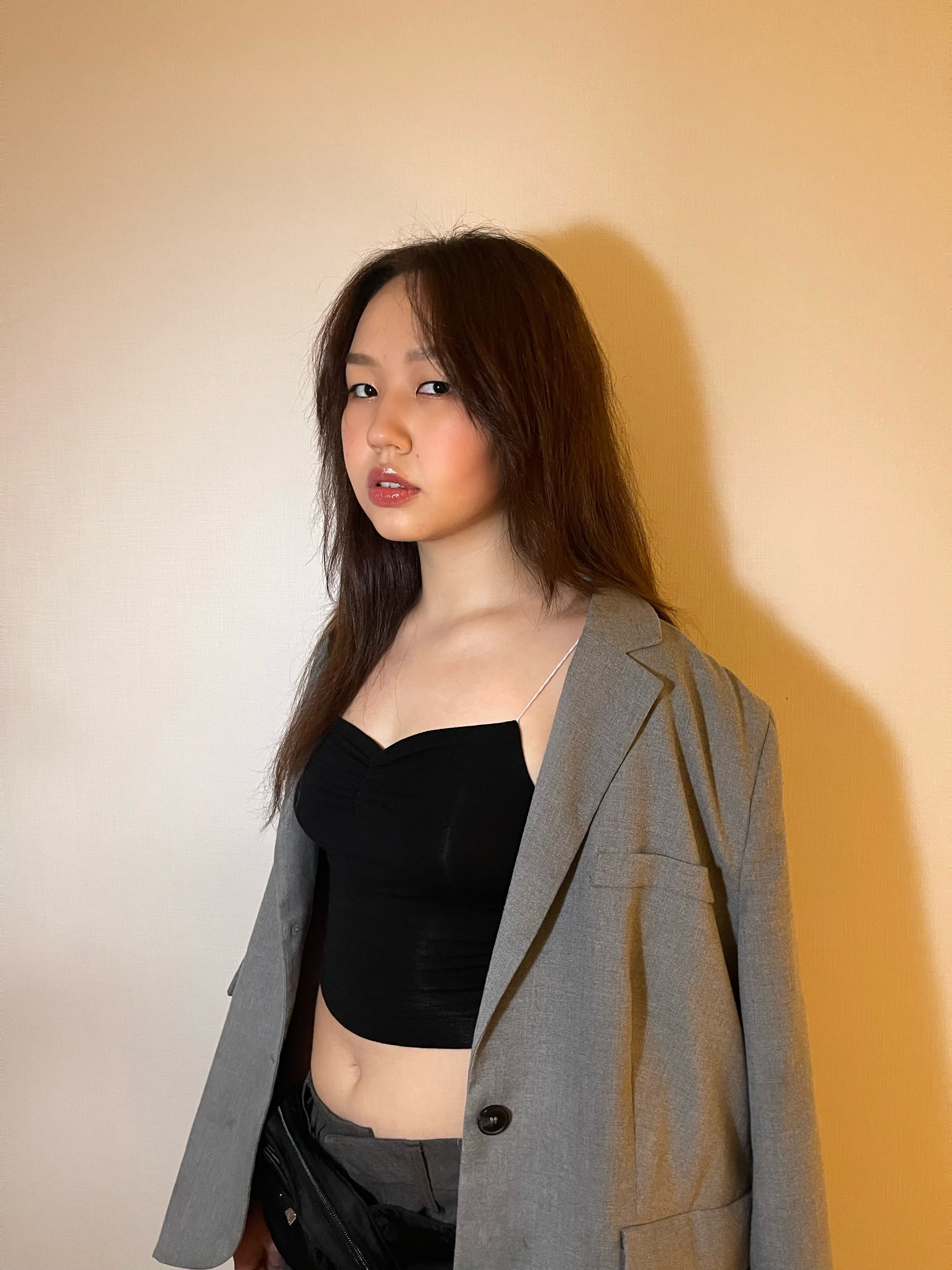 Venus top : Charcoal 