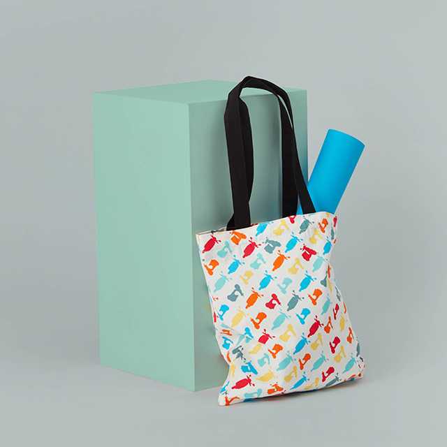 TOTEBAG WHITE