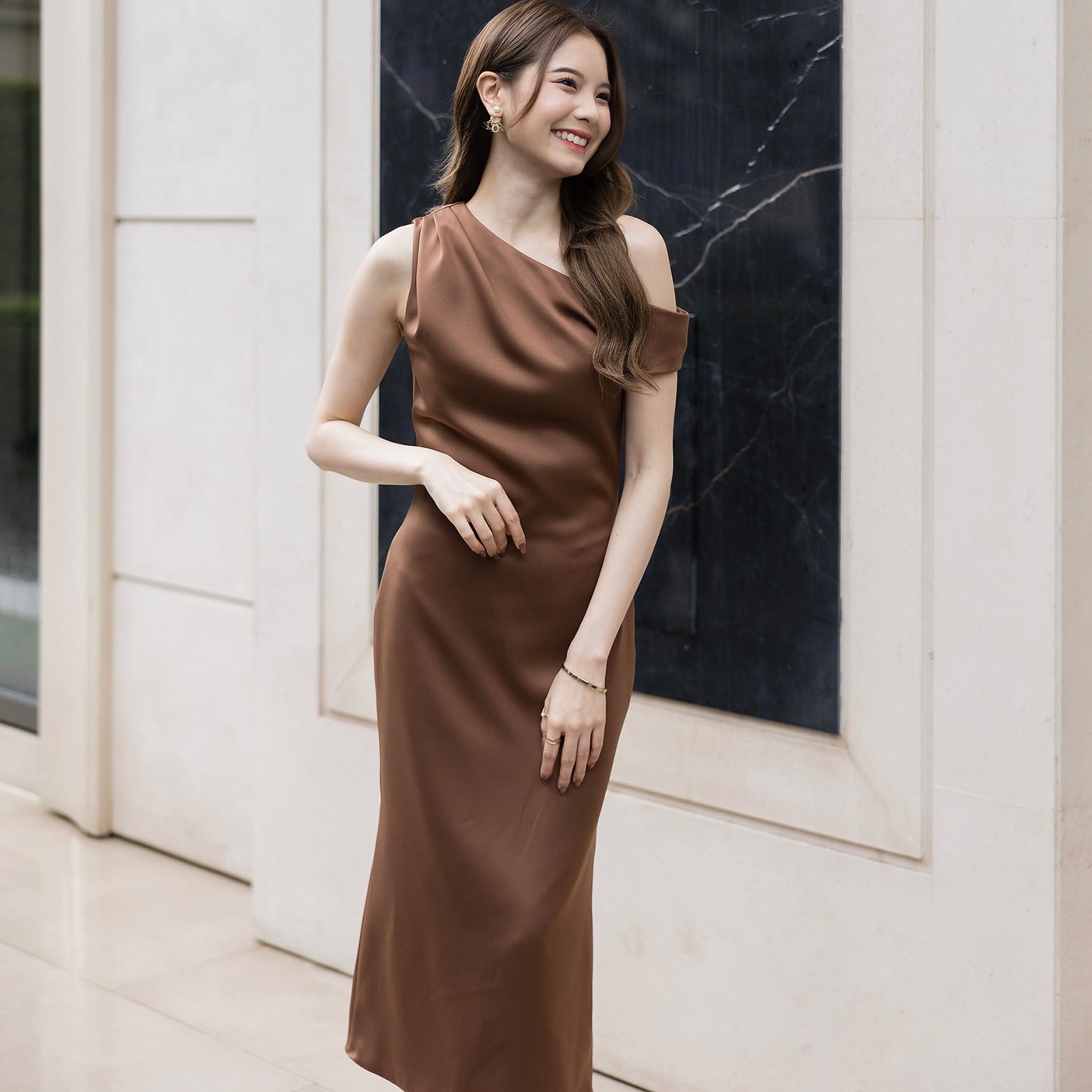 CATIA Dress สี Brown พร้อมส่ง