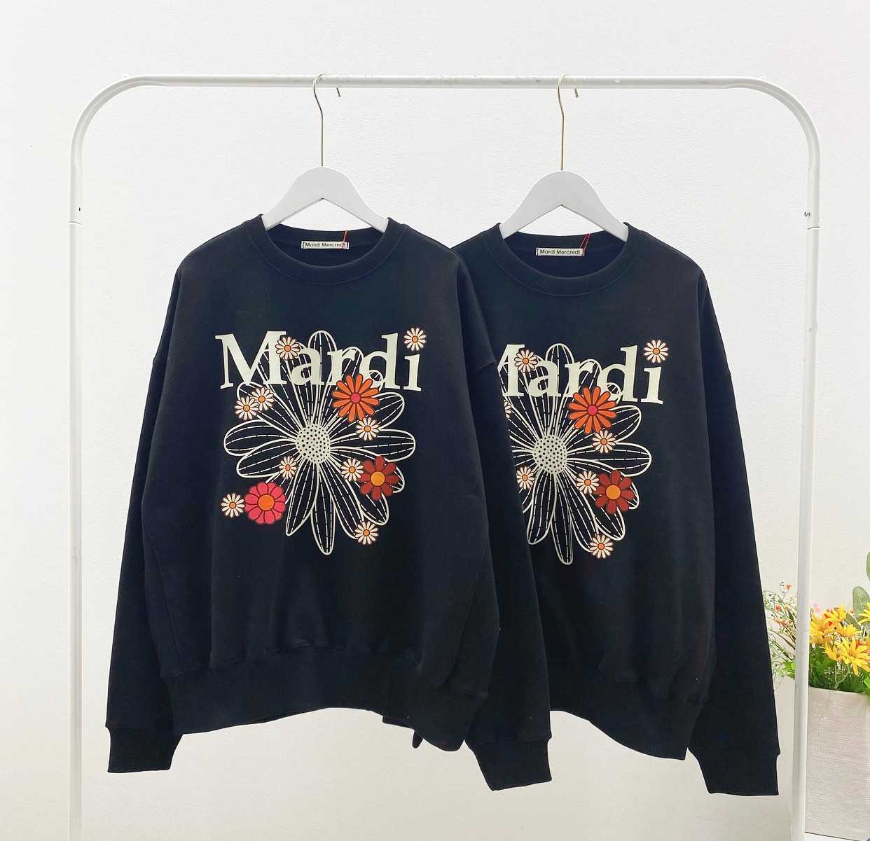 Mardi Flower Sweatshirt